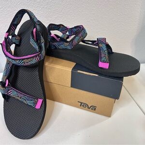 New Women’s Teva Size 11 Original Universal Sandal “Borderless Black” 100987